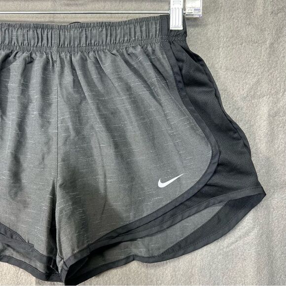 Nike dri-fit small black on black - Picture 3 of 8